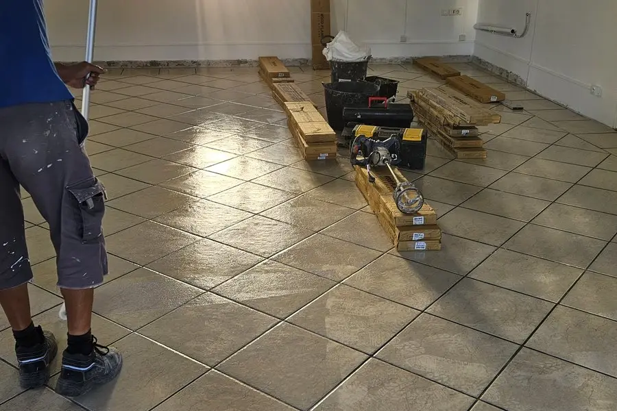 Livraison de la salle de repos, finitions en place